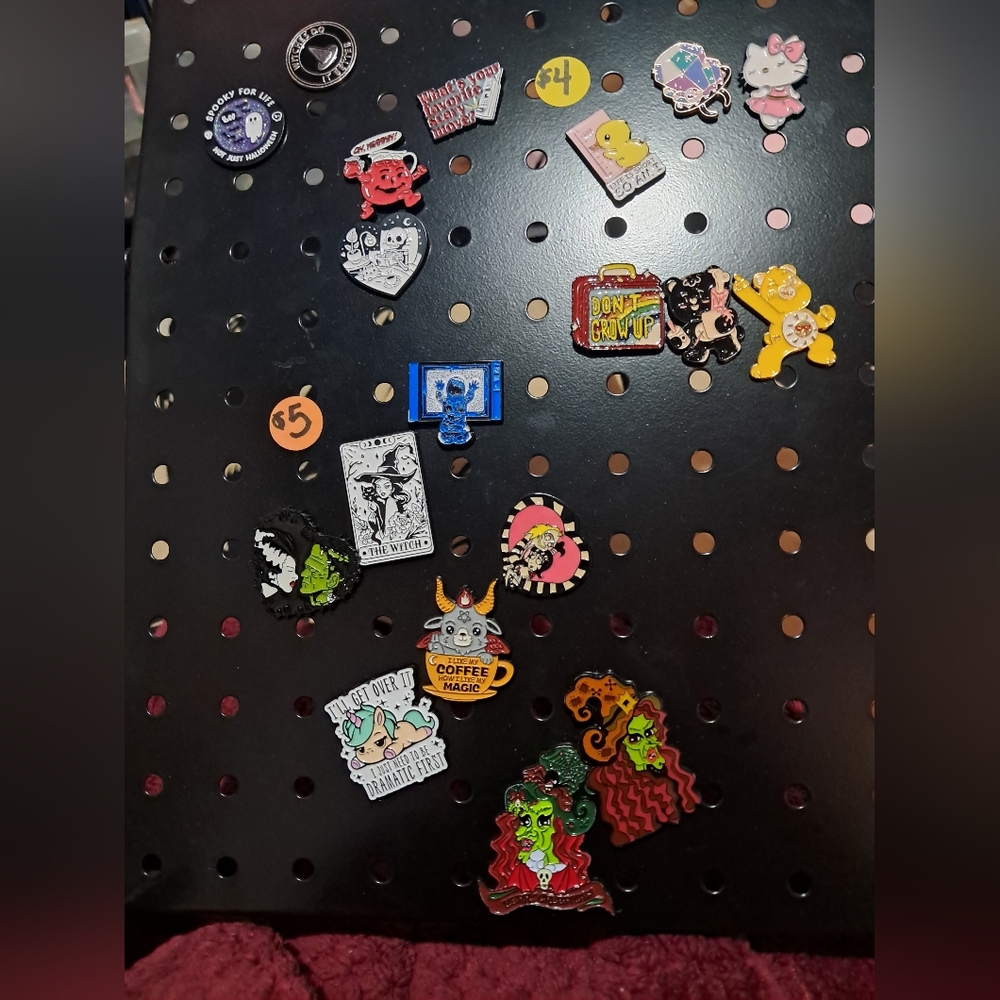 Colorful Enamel Pin Collection - Picture 16 of 16